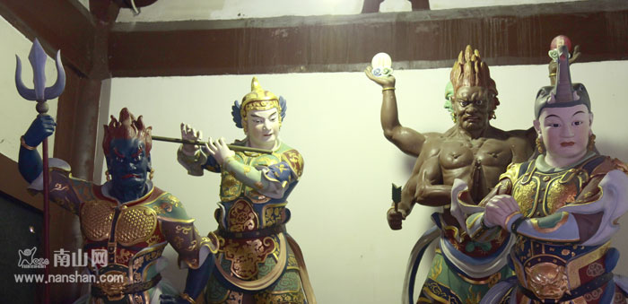 佛教常识:三亚南山寺里的天龙八部 热点聚焦