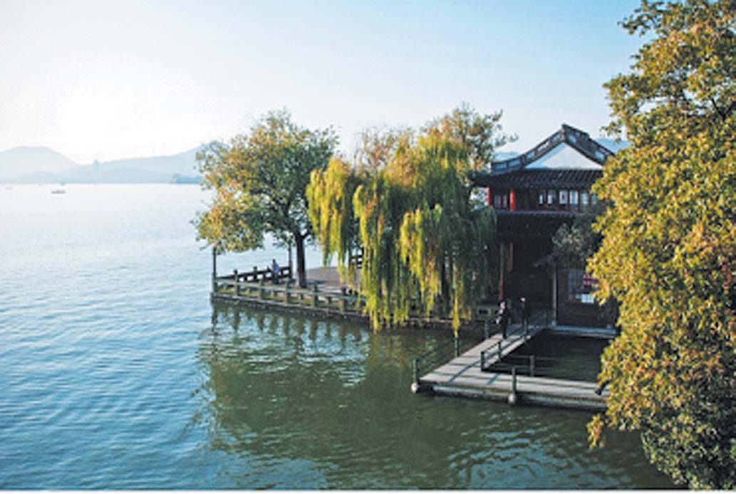 西湖平湖秋月景点※品茶